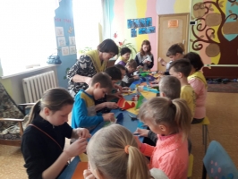 Серебряные волонтёры с.Черниговка провели мастер-класс в школе-интернате 2