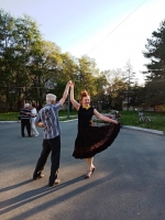 ​Танцевальная площадка в г.Арсеньев - магнит для пенсионеров 0